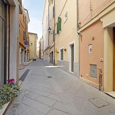 아파트 La Perla Blu Borgo Coscia 알라시오