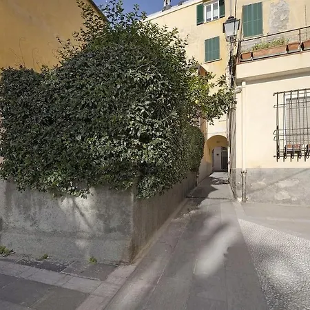 La Perla Blu Borgo Coscia * 알라시오